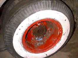 picture of whitewall tire